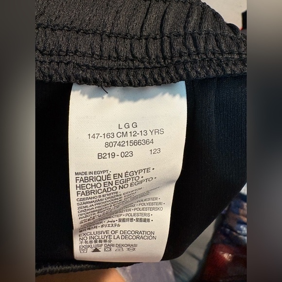 Kids Air Jordan brand new shorts size large12-13 - Picture 5 of 5